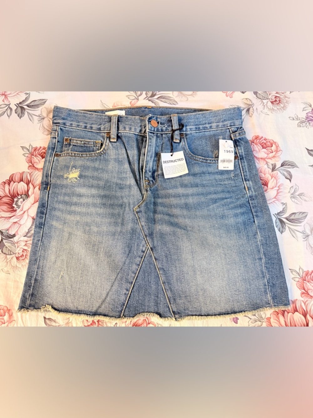 Gap 1969 denim skirt